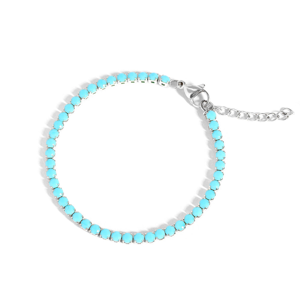 Turquoise beaded bracelet on a white background